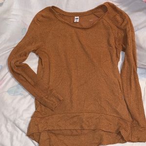 Honey mustard yellow crochet style sweater old navy size small